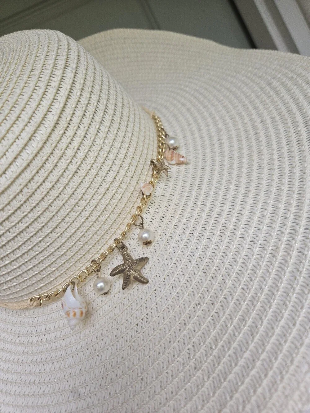 Lucky 7 USA Shell Beaded Floppy Hat
